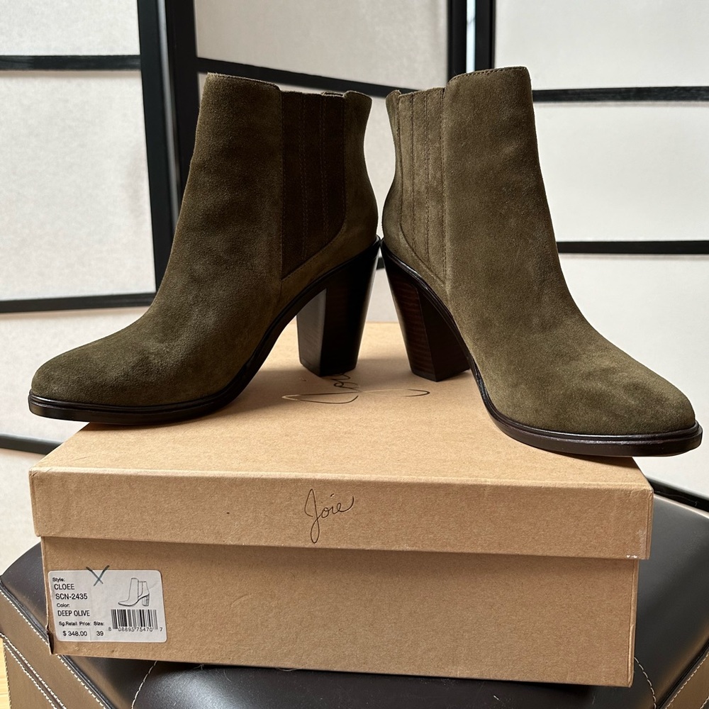 BNIB Joie Suede Boots